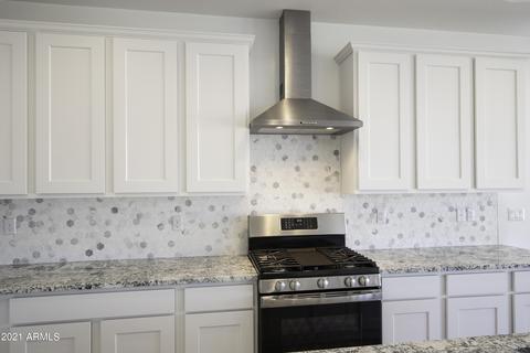 2182 E Canary Dr, Gilbert, AZ 85297 photo 9