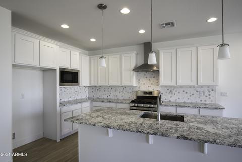 2182 E Canary Dr, Gilbert, AZ 85297 photo 6