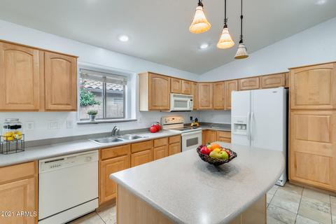 9539 E Osage Ave, Mesa, AZ 85212 photo 6