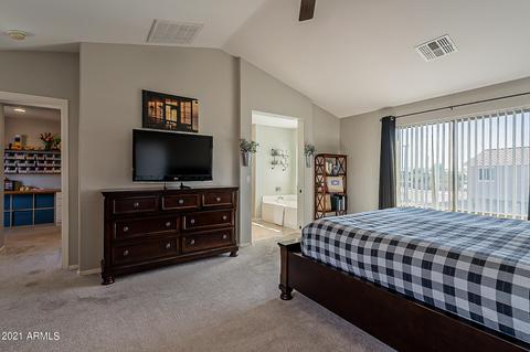 3801 E Sebastian Ln, Gilbert, AZ 85297 photo 12