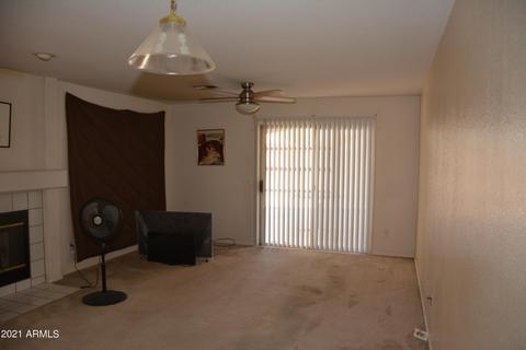 1052 E Greenlee Ave, Apache Junction, AZ 85119 photo 2