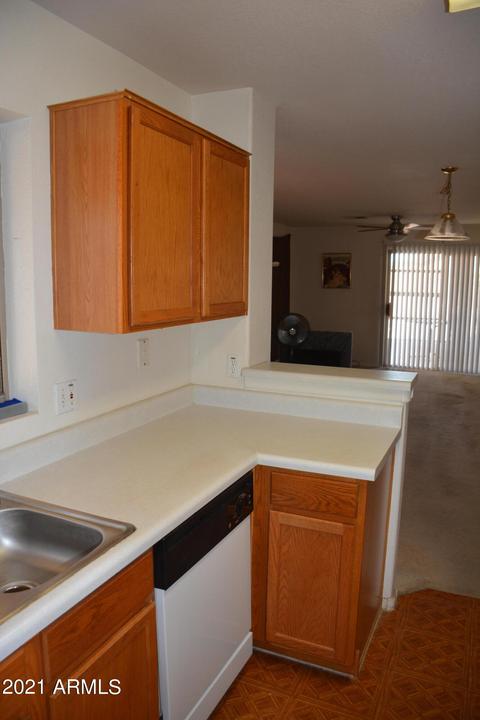 1052 E Greenlee Ave, Apache Junction, AZ 85119 photo 8