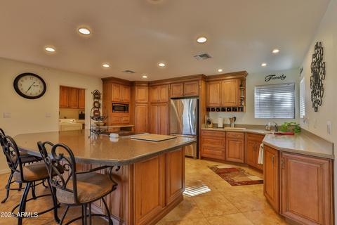 1894 E Magdalena Dr, Tempe, AZ 85283 photo 12