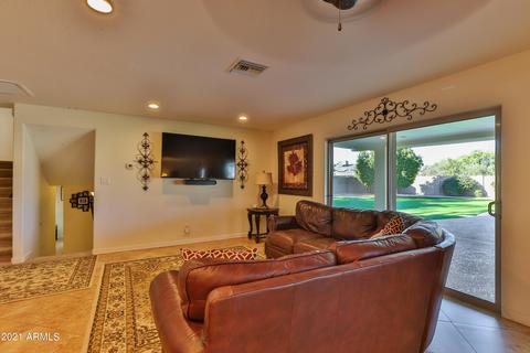 1894 E Magdalena Dr, Tempe, AZ 85283 photo 10