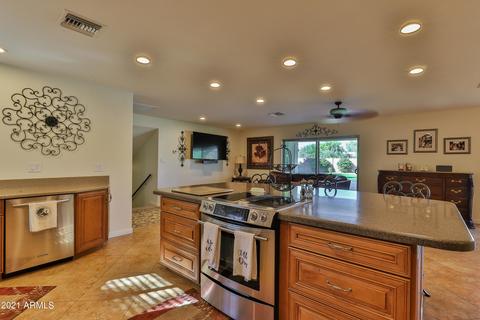 1894 E Magdalena Dr, Tempe, AZ 85283 photo 14