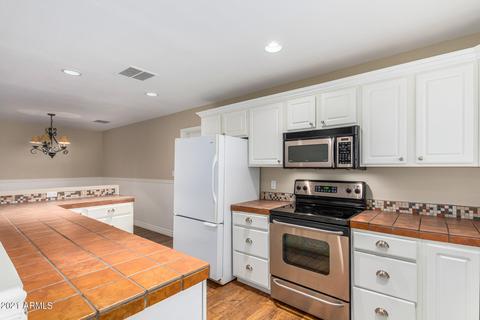 3027 E Cheery Lynn Rd, Phoenix, AZ 85016 photo 10