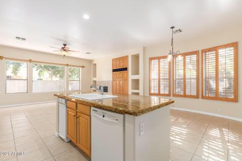 2921 E Hackamore St, Mesa, AZ 85213 photo 6