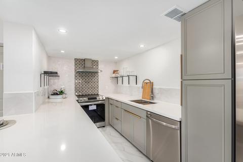 6756 W Devonshire Ave, Phoenix, AZ 85033 photo 8