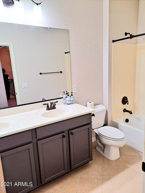 7911 S 8th Way, Phoenix, AZ 85042 photo 13