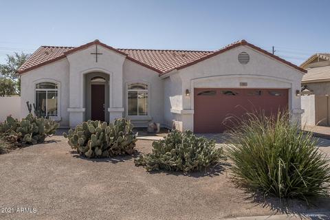 145 E Liberty Ln, Gilbert, AZ 85296 photo 1