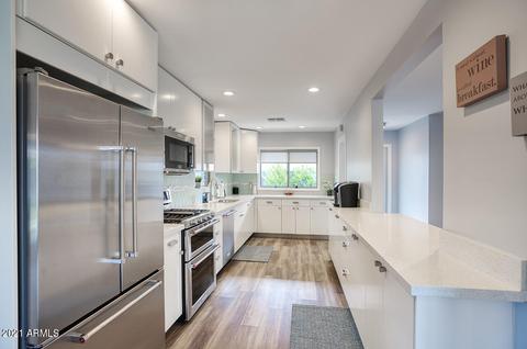 3328 N 6th Ave, Phoenix, AZ 85013 photo 8