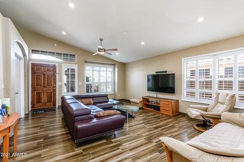 4115 E Cathedral Rock Dr, Phoenix, AZ 85044 photo 4