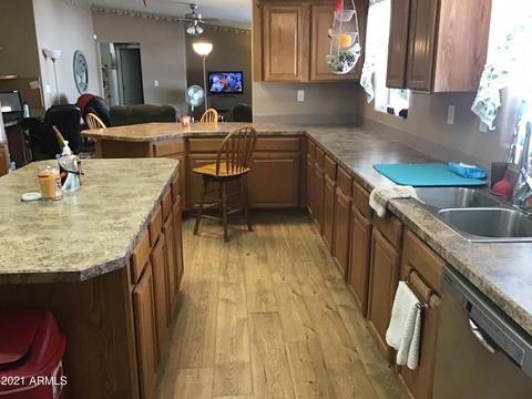 11324 E 4th Ave, Apache Junction, AZ 85120 photo 5