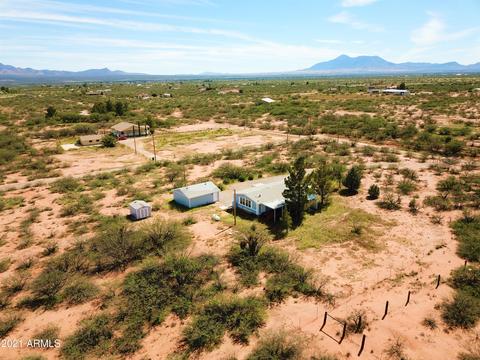8925 E Chippewa St E, Hereford, AZ 85615 photo 3