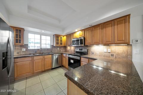 3850 E Cholla St, Phoenix, AZ 85028 photo 4