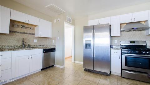 829 E Orchid Ln, Phoenix, AZ 85020 photo 2