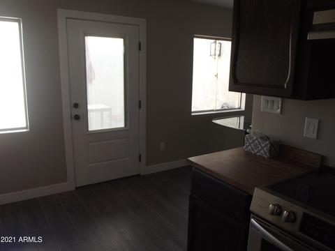 13 E Loma Ln, Phoenix, AZ 85020 photo 39