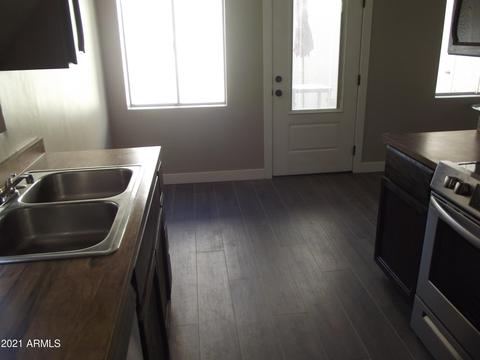 13 E Loma Ln, Phoenix, AZ 85020 photo 42
