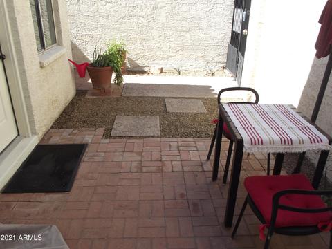 13 E Loma Ln, Phoenix, AZ 85020 photo 9