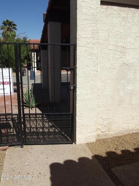 13 E Loma Ln, Phoenix, AZ 85020 photo 8