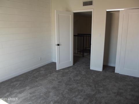 13 E Loma Ln, Phoenix, AZ 85020 photo 28