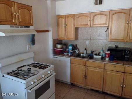 2927 E Osborn Rd, Phoenix, AZ 85016 photo 3