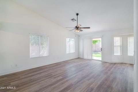 231 E Jasper Ct, Gilbert, AZ 85296 photo 5