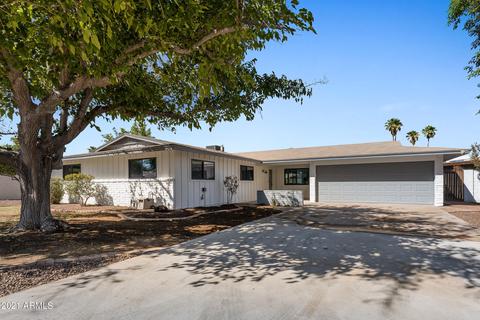 2832 E Paradise Dr, Phoenix, AZ 85028 photo 1