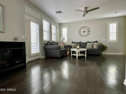 1207 E Julian Dr, Gilbert, AZ 85295 photo 3