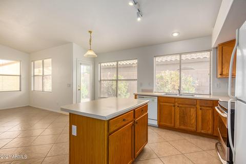 9520 E Plana Ave, Mesa, AZ 85212 photo 4