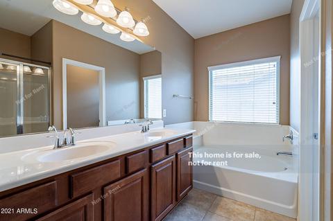 2932 E Ironside Ln, Gilbert, AZ 85298 photo 13