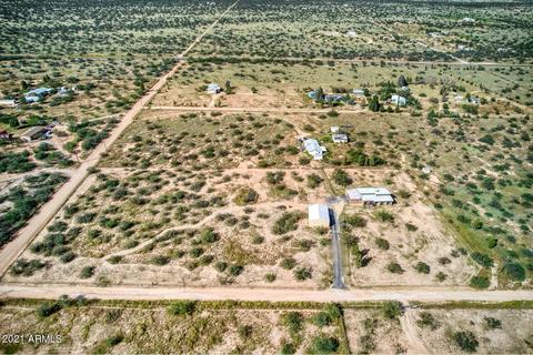 8831 E Quail Call Ln, Hereford, AZ 85615 photo 9