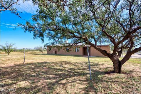 8831 E Quail Call Ln, Hereford, AZ 85615 photo 4