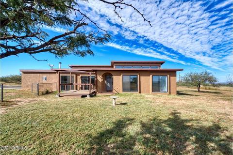 8831 E Quail Call Ln, Hereford, AZ 85615 photo 1
