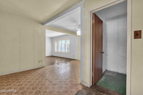 5754 N 18th Pl, Phoenix, AZ 85016 photo 16