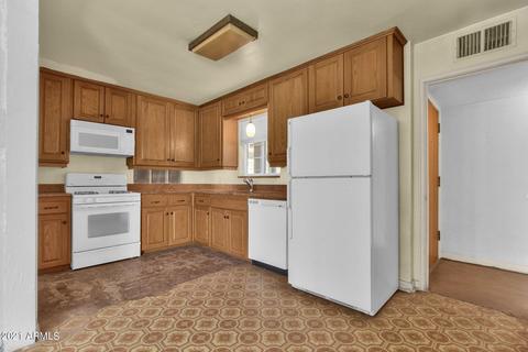 5754 N 18th Pl, Phoenix, AZ 85016 photo 13