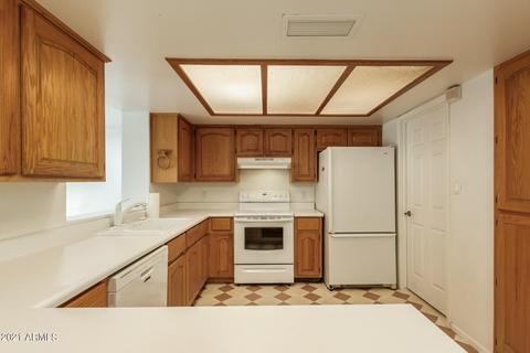 2033 E Janice Way, Phoenix, AZ 85022 photo 10