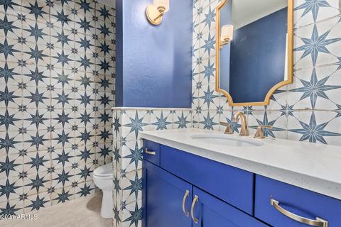4553 E Palomino Rd, Phoenix, AZ 85018 photo 11