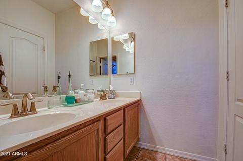 2906 E Melody Ln, Gilbert, AZ 85234 photo 21