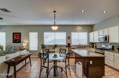 2906 E Melody Ln, Gilbert, AZ 85234 photo 4