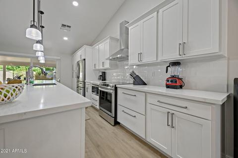 2550 S Rowen --, Mesa, AZ 85209 photo 9