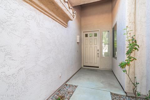 475 E Stottler Dr, Gilbert, AZ 85296 photo 3