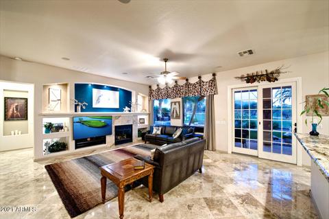 3953 E Meadowview Dr, Gilbert, AZ 85298 photo 4