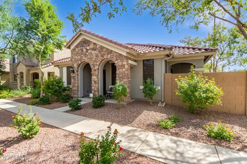 2539 S Penrose Dr, Gilbert, AZ 85295 photo 3