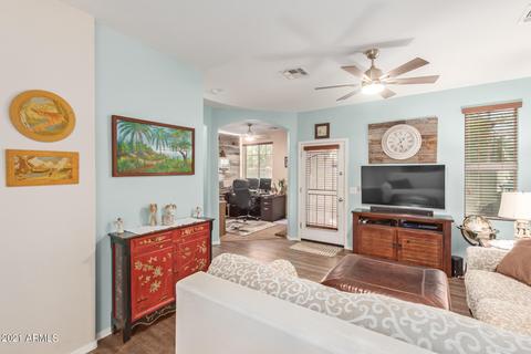 2539 S Penrose Dr, Gilbert, AZ 85295 photo 4