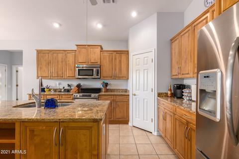 4591 E Sycamore Ct, Gilbert, AZ 85298 photo 11