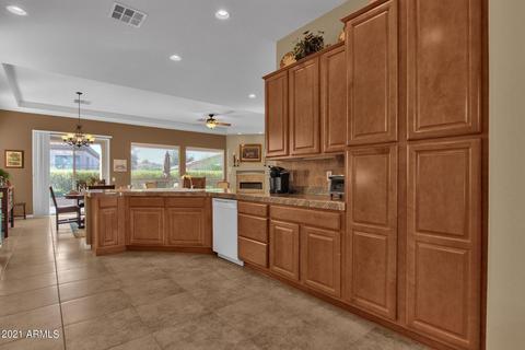 4727 E Appleby Ct, Gilbert, AZ 85298 photo 8