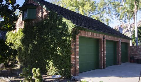4984 E Camelback Rd, Phoenix, AZ 85018 photo 5