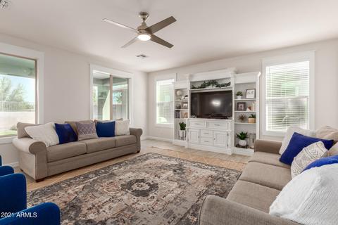 3402 E Strawberry Dr, Gilbert, AZ 85298 photo 8