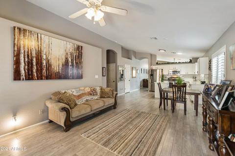 488 E Cantebria Dr, Gilbert, AZ 85296 photo 6